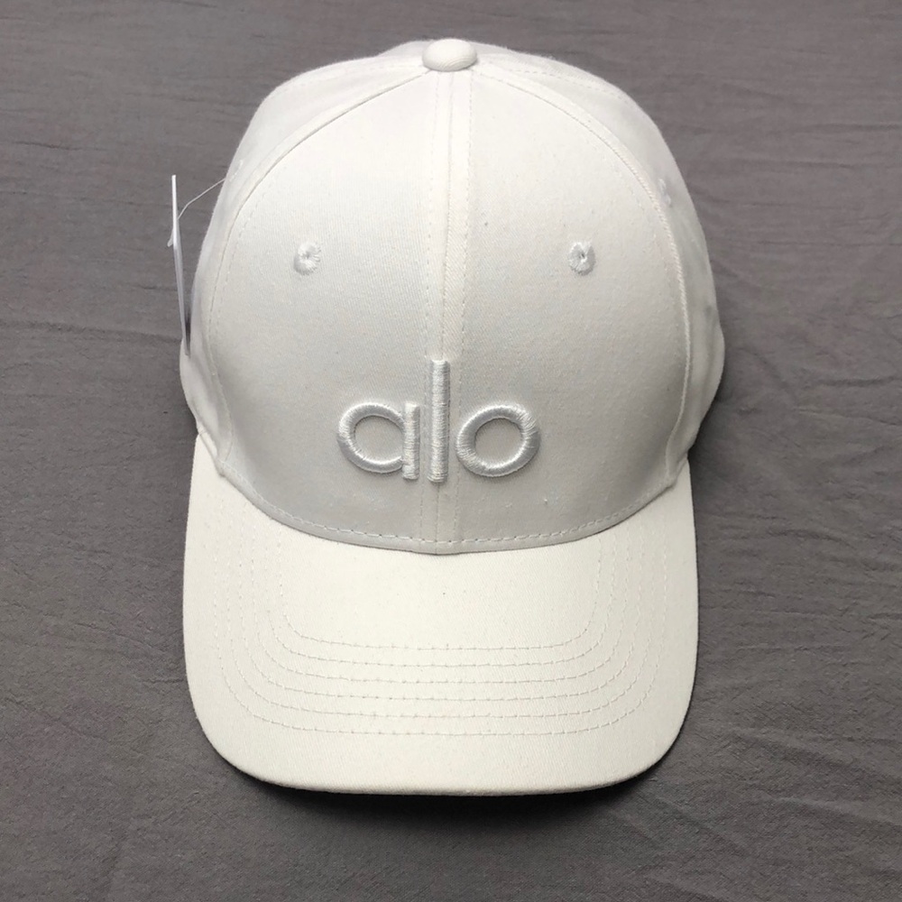 🎁FRESH ALO Yoga Off-Duty Baseball Cap - NWT - Picture 2 of 5